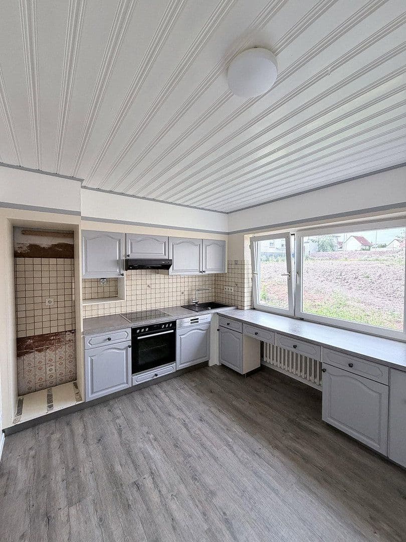 Pronájem bytu 4+1 104 m², Fronhausen, Hessen Pronájem bytu 4+1 104 m², Fronhausen, Hessen