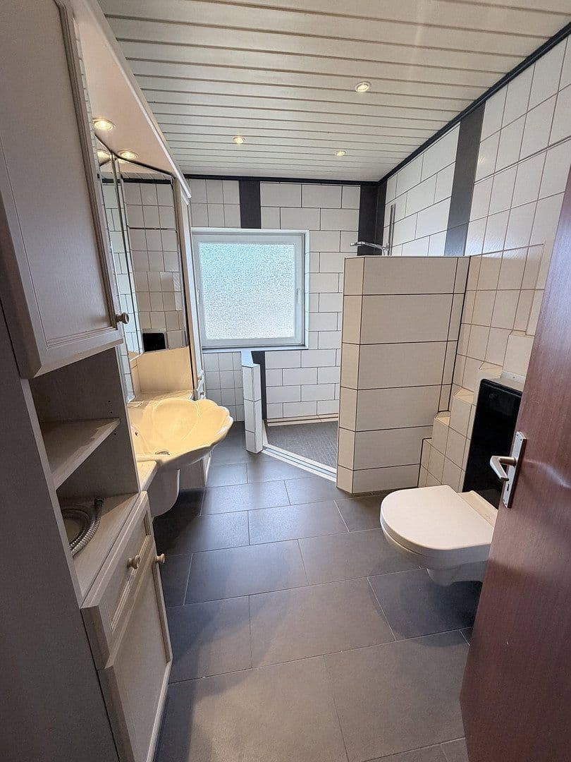 Pronájem bytu 4+1 104 m², Fronhausen, Hessen Pronájem bytu 4+1 104 m², Fronhausen, Hessen
