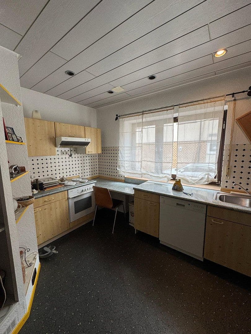 Prodej domu 264 m², pozemek 463 m², Philippsburg, Bádensko-Württembersko Prodej domu 264 m², pozemek 463 m², Philippsburg, Bádensko-Württembersko