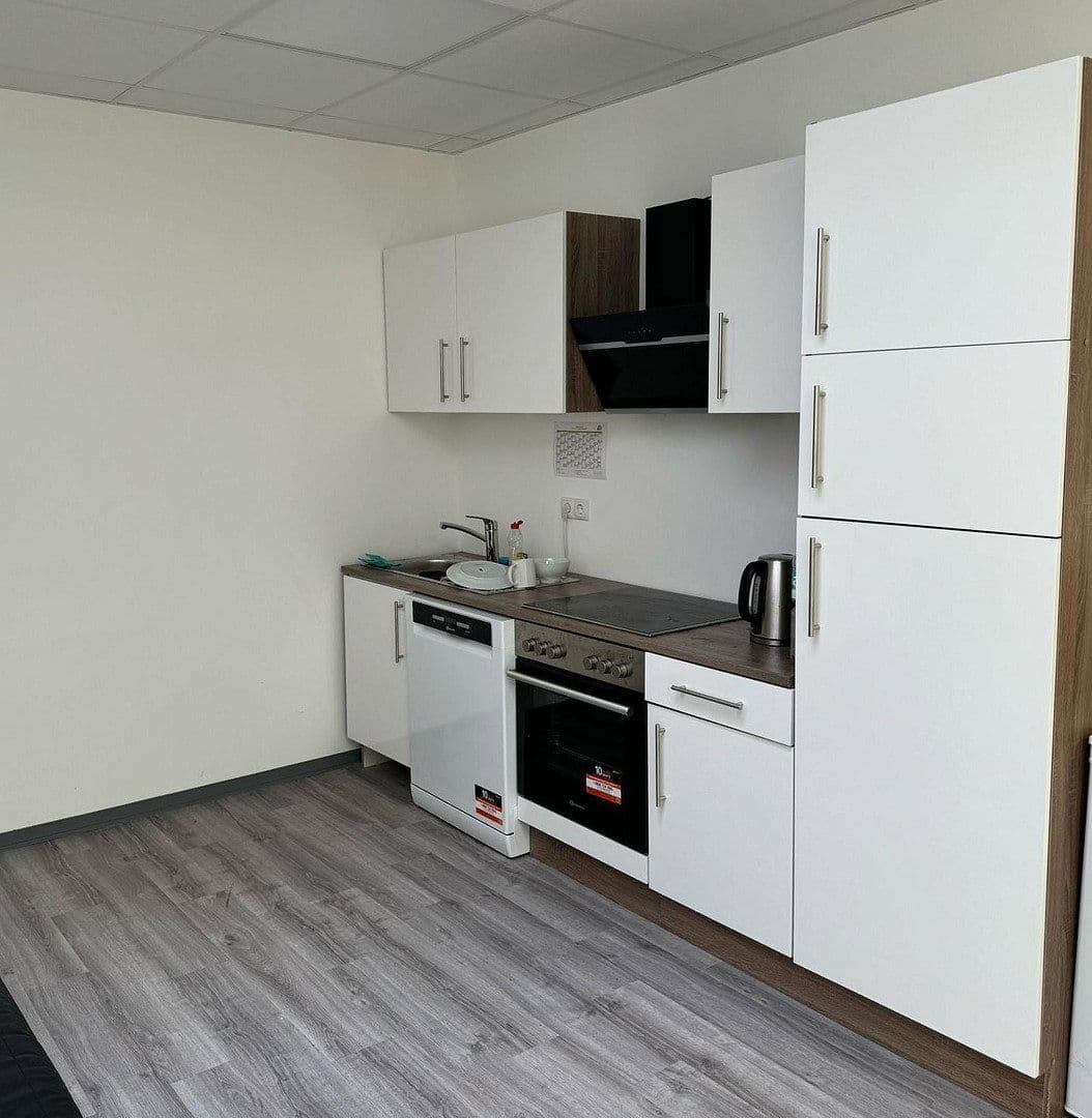 Pronájem kanceláře 30 m², Henstedt-Ulzburg, Šlesvicko-Holštýnsko Pronájem kanceláře 30 m², Henstedt-Ulzburg, Šlesvicko-Holštýnsko