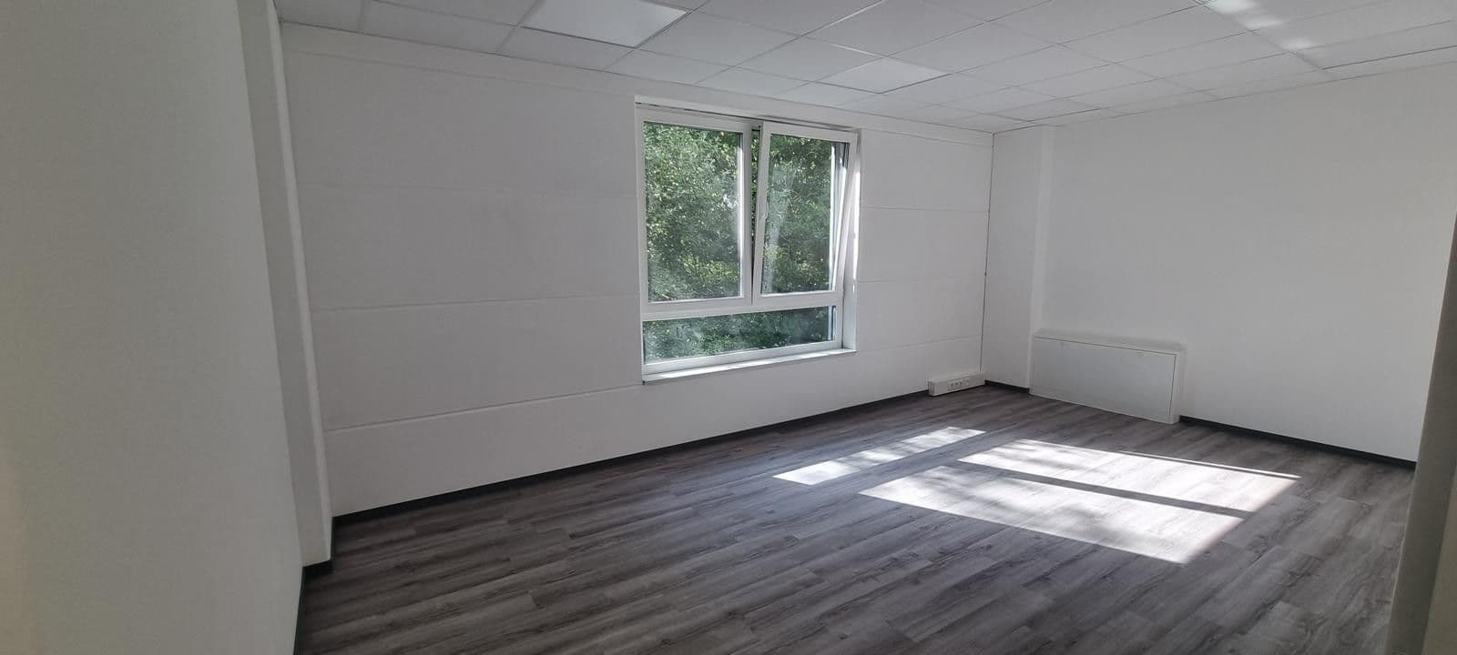 Pronájem kanceláře 30 m², Henstedt-Ulzburg, Šlesvicko-Holštýnsko Pronájem kanceláře 30 m², Henstedt-Ulzburg, Šlesvicko-Holštýnsko