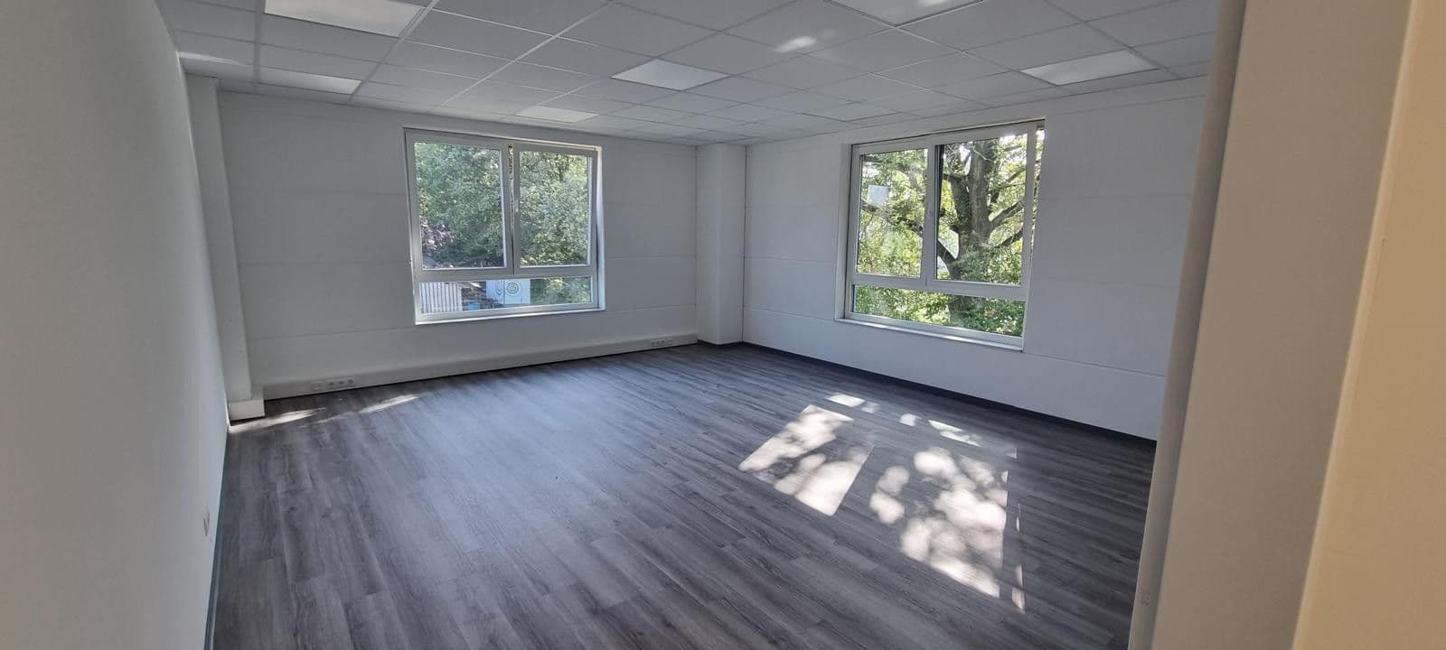 Pronájem kanceláře 30 m², Henstedt-Ulzburg, Šlesvicko-Holštýnsko Pronájem kanceláře 30 m², Henstedt-Ulzburg, Šlesvicko-Holštýnsko