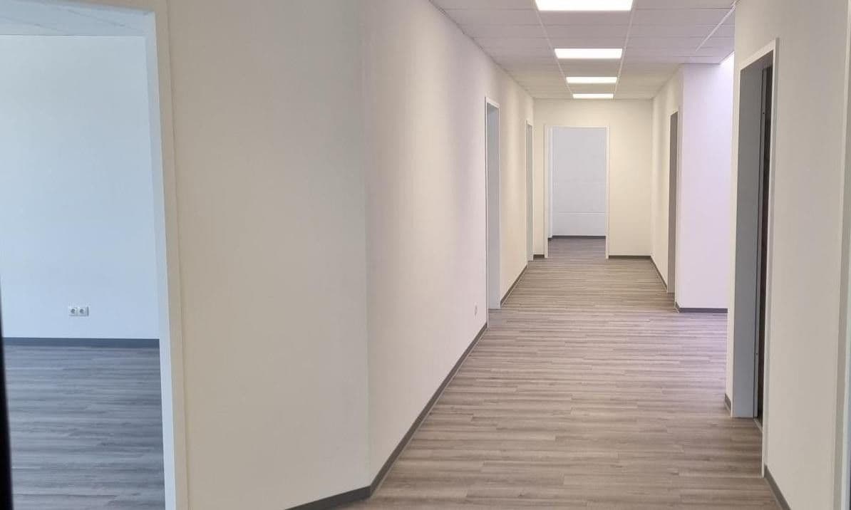 Pronájem kanceláře 30 m², Henstedt-Ulzburg, Šlesvicko-Holštýnsko Pronájem kanceláře 30 m², Henstedt-Ulzburg, Šlesvicko-Holštýnsko