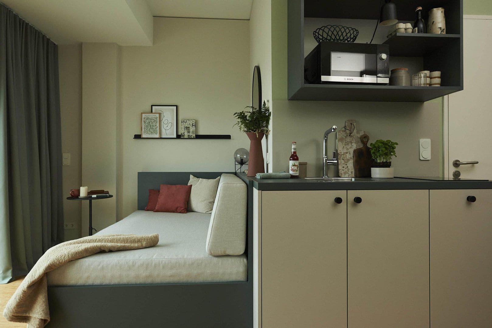Pronájem bytu 1+1 25 m², Berlin, Berlín Pronájem bytu 1+1 25 m², Berlin, Berlín