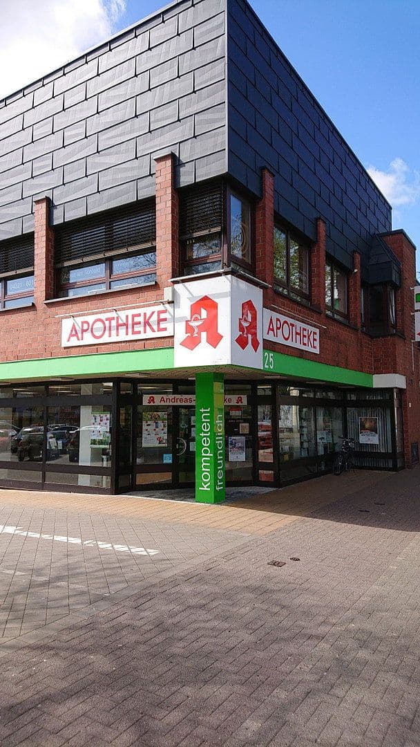 Pronájem kanceláře 248 m², Oldenburger Straße 25, Delmenhorst, Dolní Sasko Pronájem kanceláře 248 m², Oldenburger Straße 25, Delmenhorst, Dolní Sasko