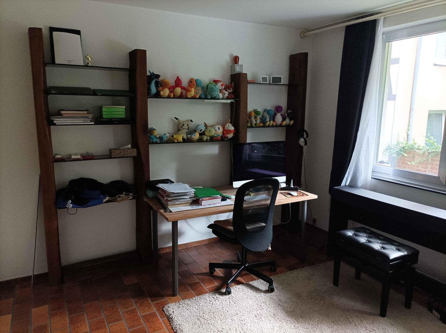 Pronájem bytu 1+1 28 m², Cáchy, Severní Porýní-Vestfálsko Pronájem bytu 1+1 28 m², Cáchy, Severní Porýní-Vestfálsko