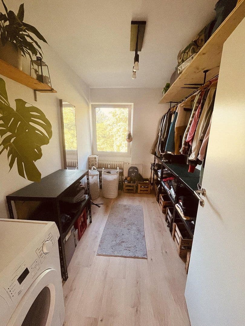 Pronájem bytu 4+1 91 m², Raupelsweg 9, Mainz, Porýní-Falc Pronájem bytu 4+1 91 m², Raupelsweg 9, Mainz, Porýní-Falc