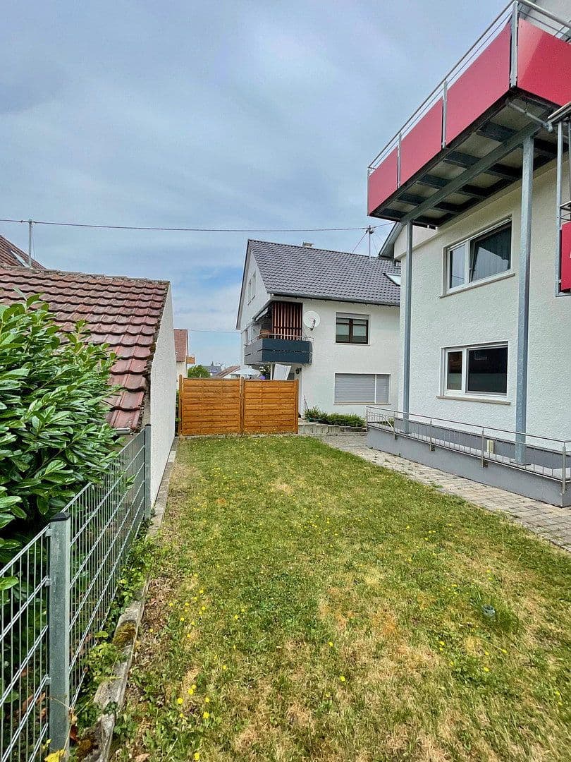 Pronájem bytu 2+1 57 m², Filderstadt, Bádensko-Württembersko Pronájem bytu 2+1 57 m², Filderstadt, Bádensko-Württembersko