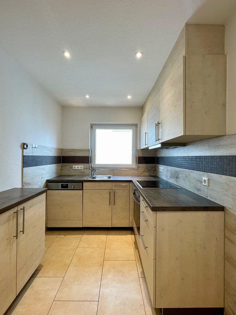 Pronájem bytu 2+1 57 m², Filderstadt, Bádensko-Württembersko Pronájem bytu 2+1 57 m², Filderstadt, Bádensko-Württembersko