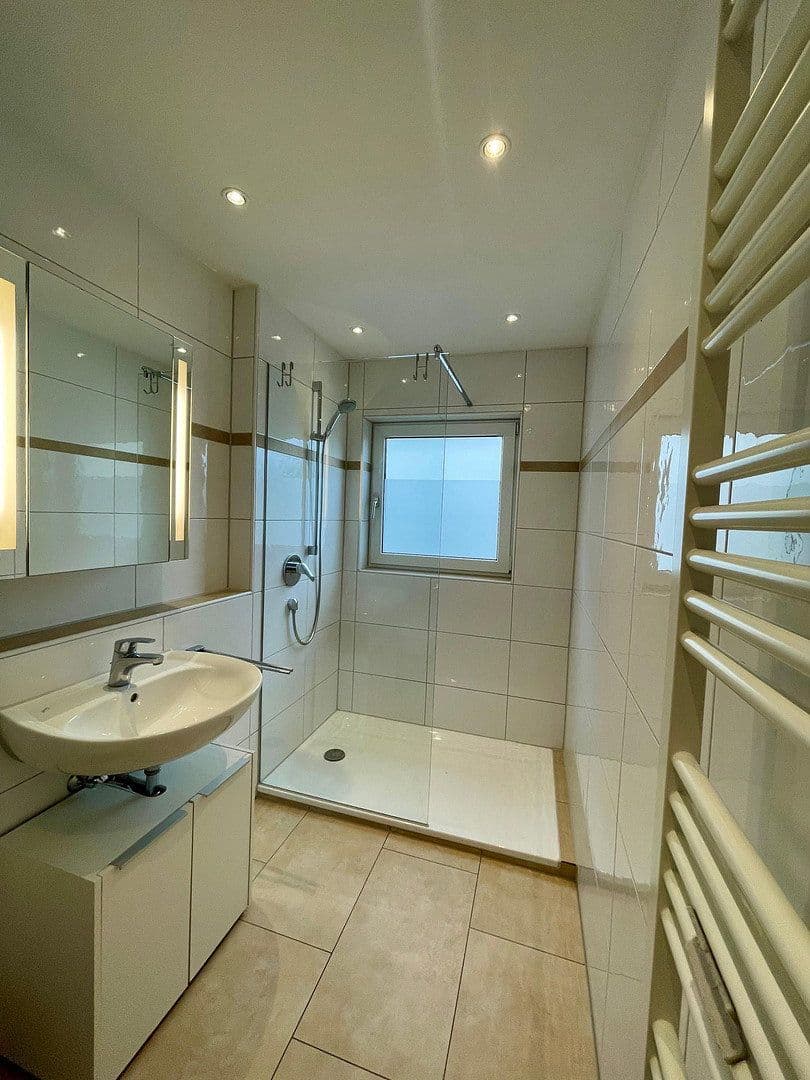 Pronájem bytu 2+1 57 m², Filderstadt, Bádensko-Württembersko Pronájem bytu 2+1 57 m², Filderstadt, Bádensko-Württembersko