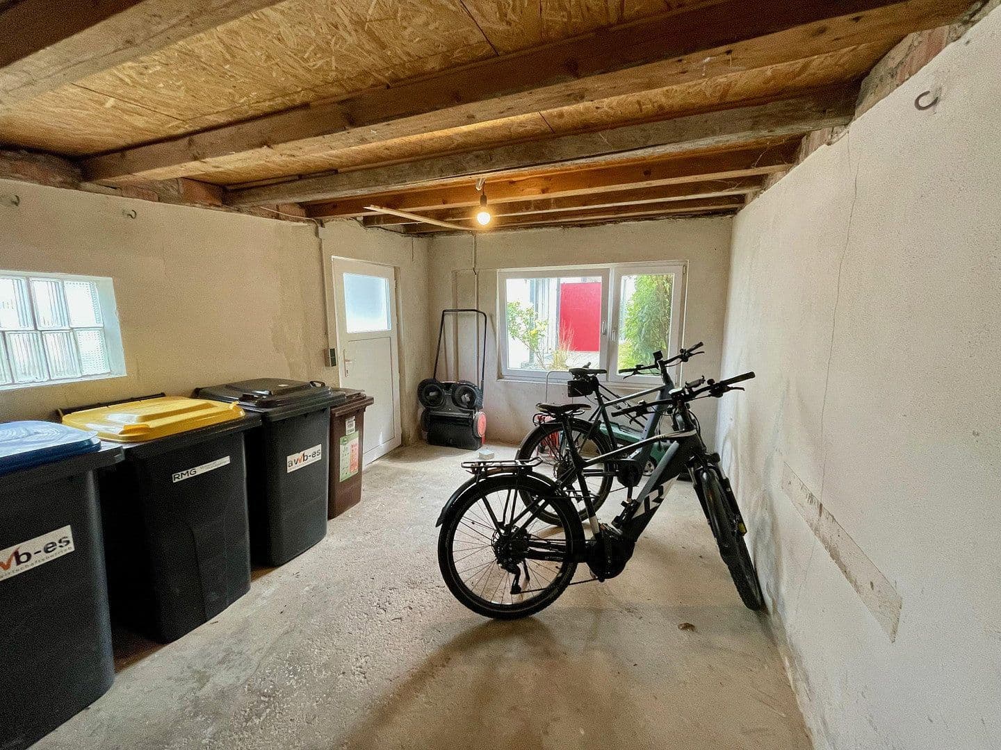 Pronájem bytu 2+1 57 m², Filderstadt, Bádensko-Württembersko Pronájem bytu 2+1 57 m², Filderstadt, Bádensko-Württembersko