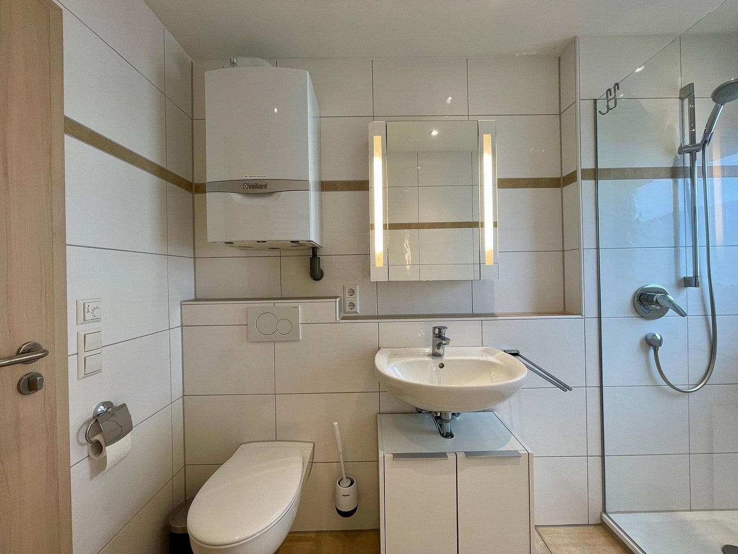 Pronájem bytu 2+1 57 m², Filderstadt, Bádensko-Württembersko Pronájem bytu 2+1 57 m², Filderstadt, Bádensko-Württembersko