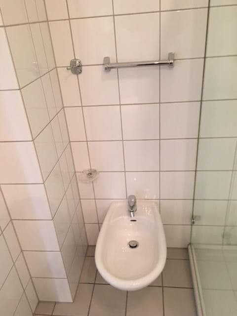 Prodej bytu 2+1 72 m², Fürstenbergerstr. 168, Frankfurt am Main, Hessen Prodej bytu 2+1 72 m², Fürstenbergerstr. 168, Frankfurt am Main, Hessen