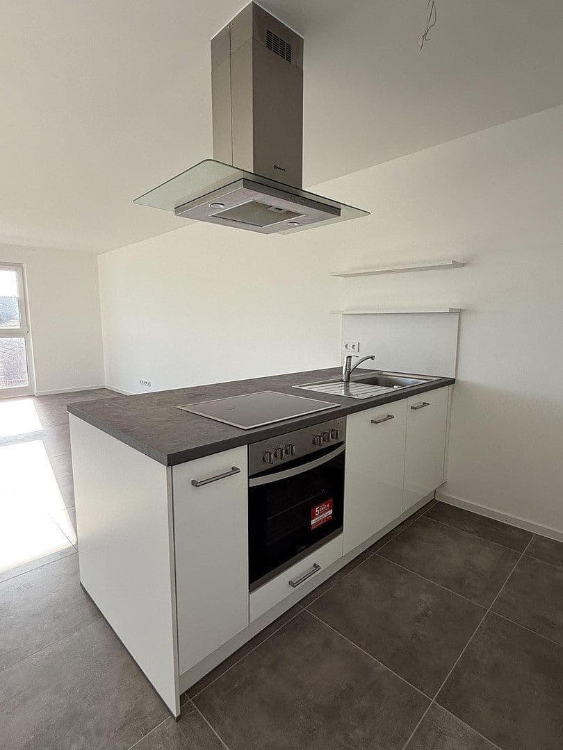 Pronájem bytu 5+1 134 m², Langendiebacher Str. 49, Erlensee, Hessen Pronájem bytu 5+1 134 m², Langendiebacher Str. 49, Erlensee, Hessen