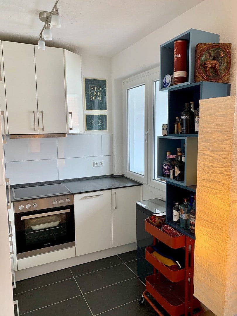Pronájem bytu 2+1 49 m², Staffelstr. 4, Stuttgart, Bádensko-Württembersko Pronájem bytu 2+1 49 m², Staffelstr. 4, Stuttgart, Bádensko-Württembersko