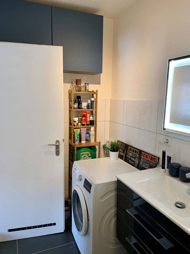 Pronájem bytu 2+1 49 m², Staffelstr. 4, Stuttgart, Bádensko-Württembersko Pronájem bytu 2+1 49 m², Staffelstr. 4, Stuttgart, Bádensko-Württembersko