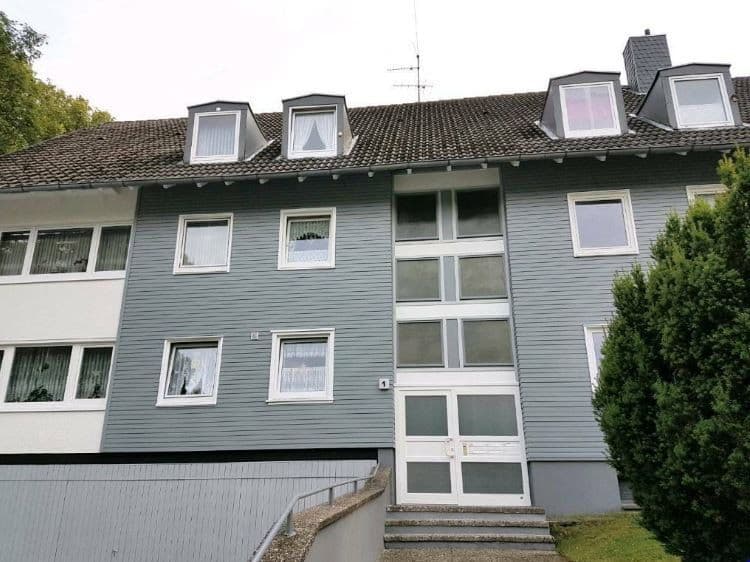 Pronájem bytu 3+1 93 m², Hüttenweg 1, Clausthal-Zellerfeld, Dolní Sasko Pronájem bytu 3+1 93 m², Hüttenweg 1, Clausthal-Zellerfeld, Dolní Sasko