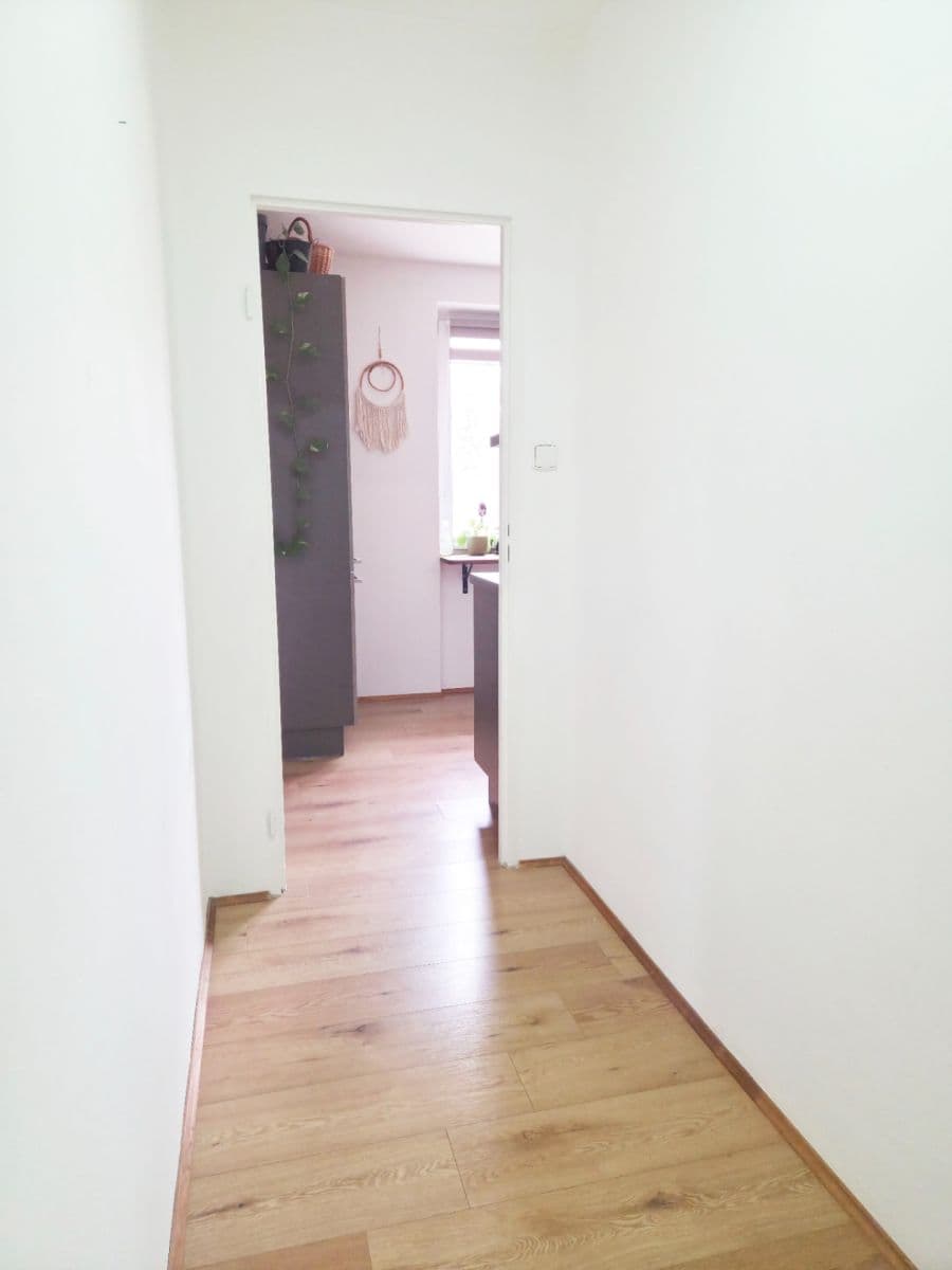 Prodej bytu 4+1 110 m², Vyšehradská, Český Krumlov, Jihočeský kraj Prodej bytu 4+1 110 m², Vyšehradská, Český Krumlov, Jihočeský kraj