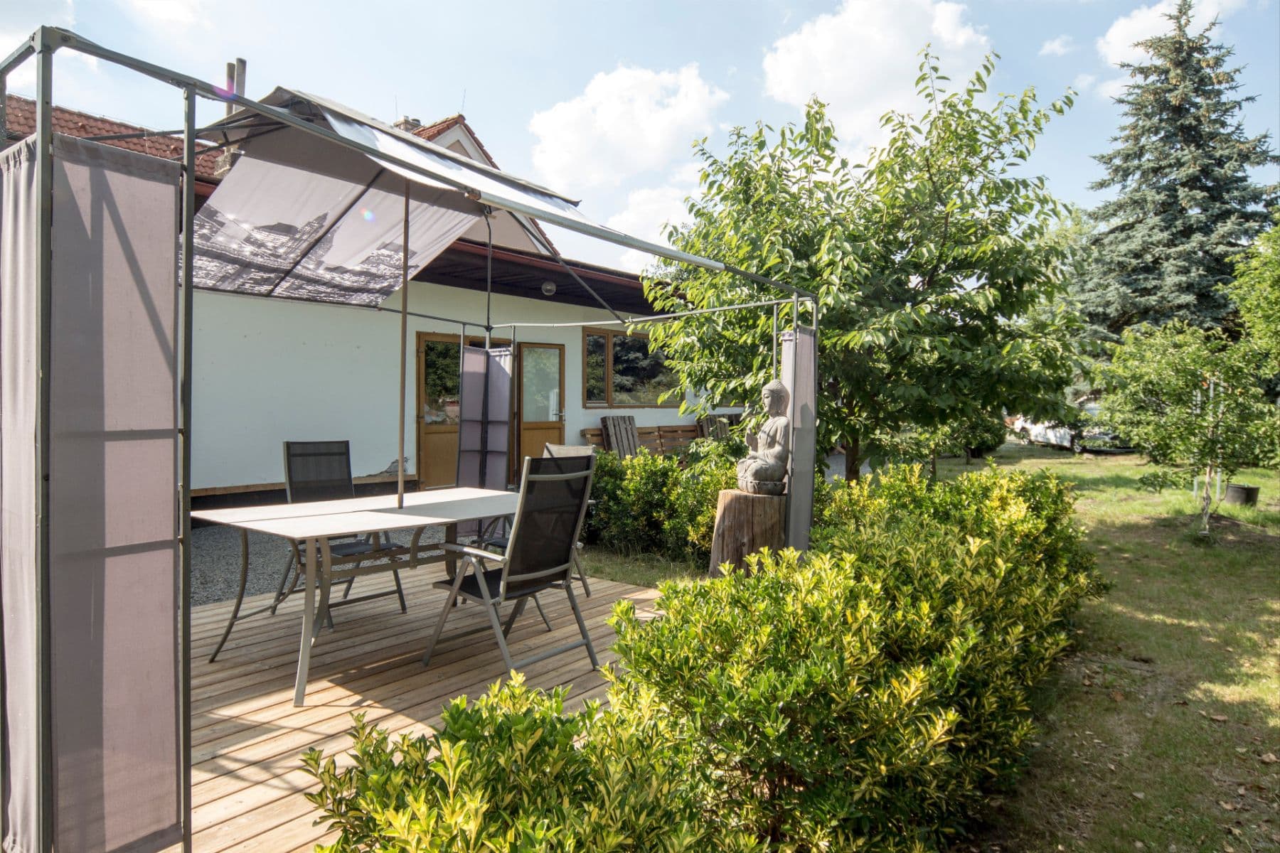 Pronájem domu 140 m², pozemek 1.200 m², Klešická, Praha, Praha Pronájem domu 140 m², pozemek 1.200 m², Klešická, Praha, Praha