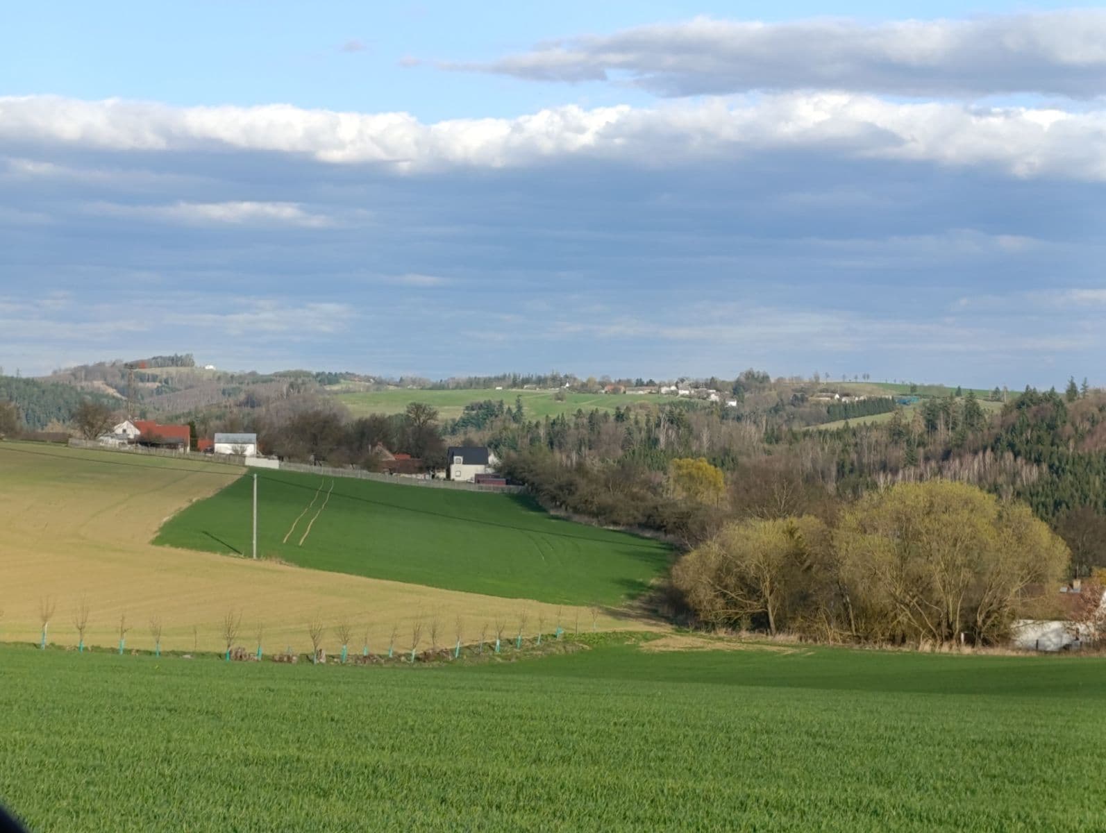 Prodej pozemku 16.900 m², Čestín, Středočeský kraj Prodej pozemku 16.900 m², Čestín, Středočeský kraj
