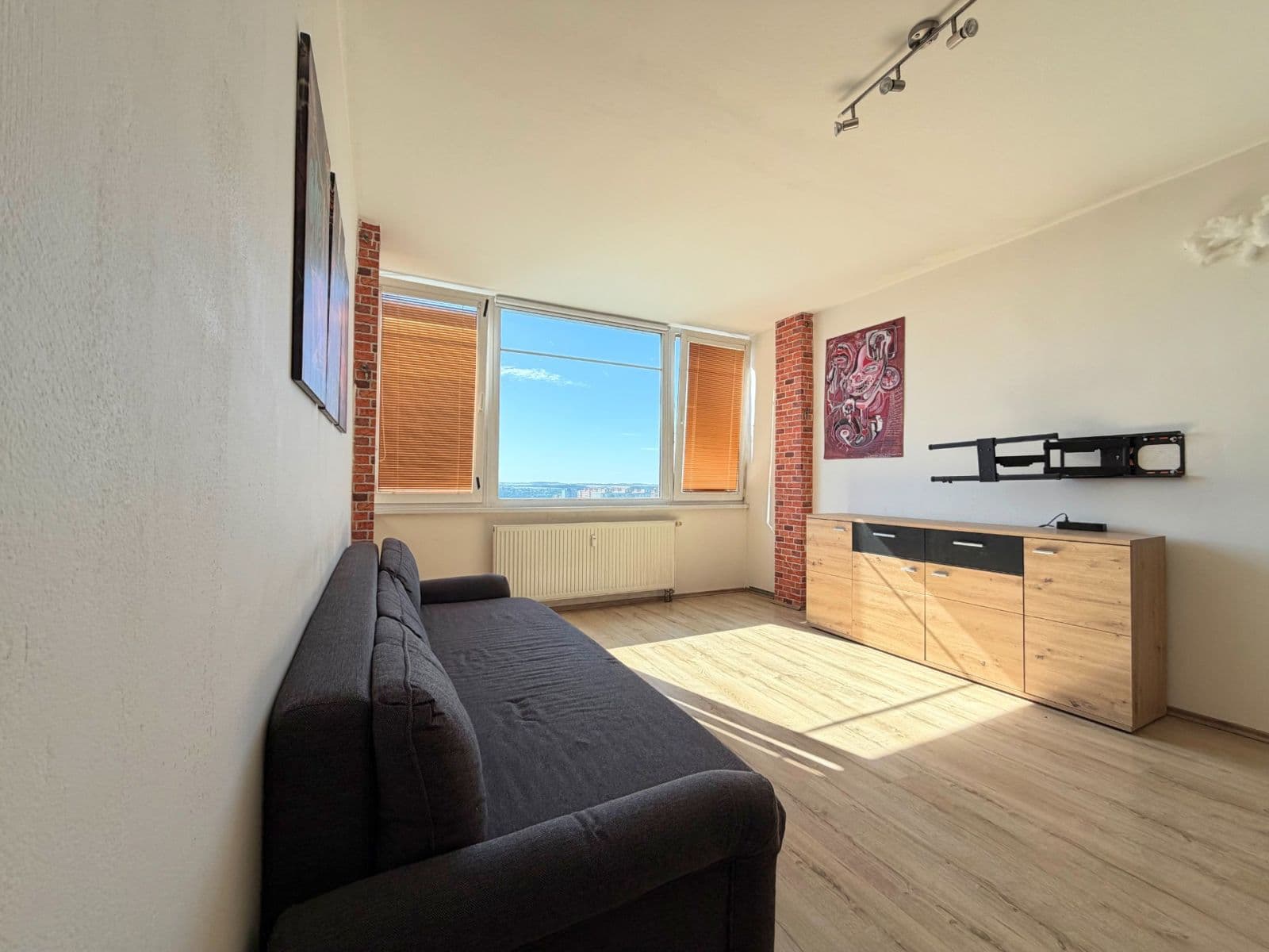 Pronájem bytu 1+1 38 m², Olštýnská, Praha, Praha Pronájem bytu 1+1 38 m², Olštýnská, Praha, Praha