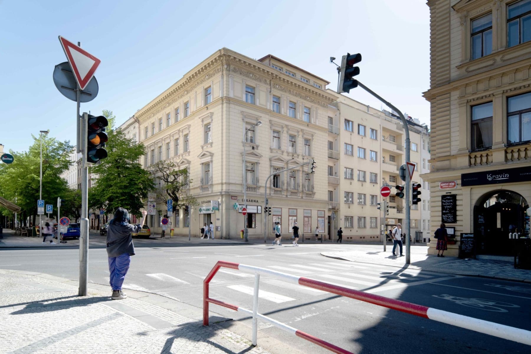 Prodej bytu 2+1 72 m², Rumunská, Praha, Praha Prodej bytu 2+1 72 m², Rumunská, Praha, Praha