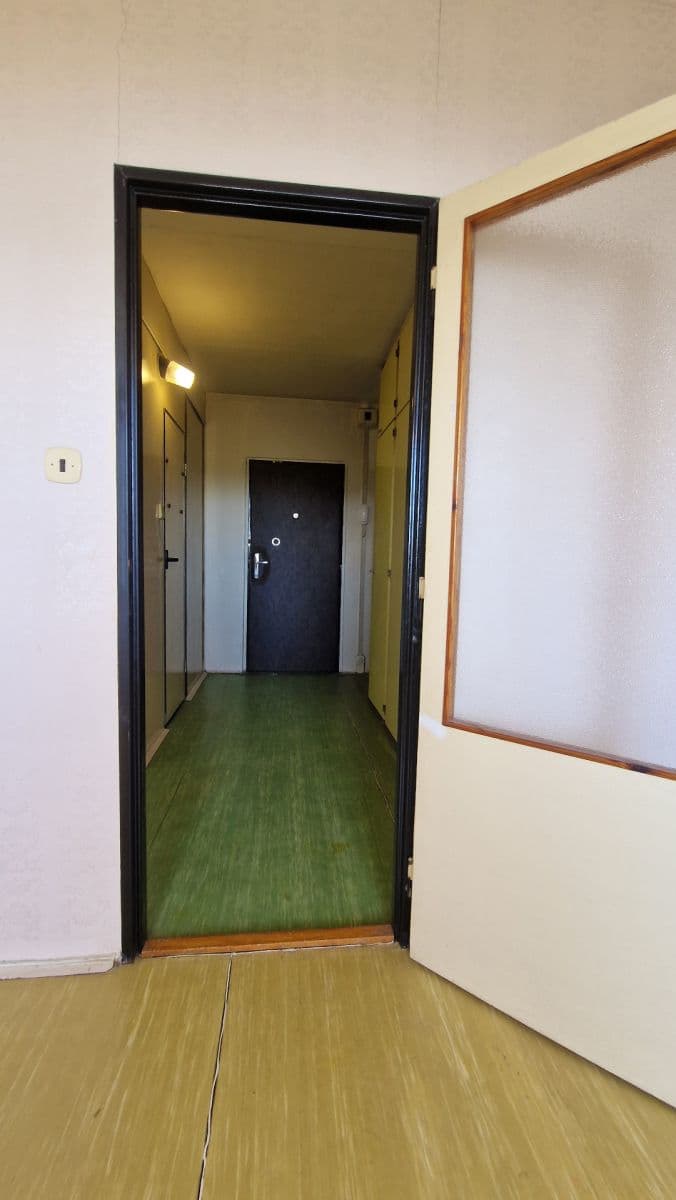 Prodej bytu 2+kk 40 m², Novoborská, Praha, Praha Prodej bytu 2+kk 40 m², Novoborská, Praha, Praha