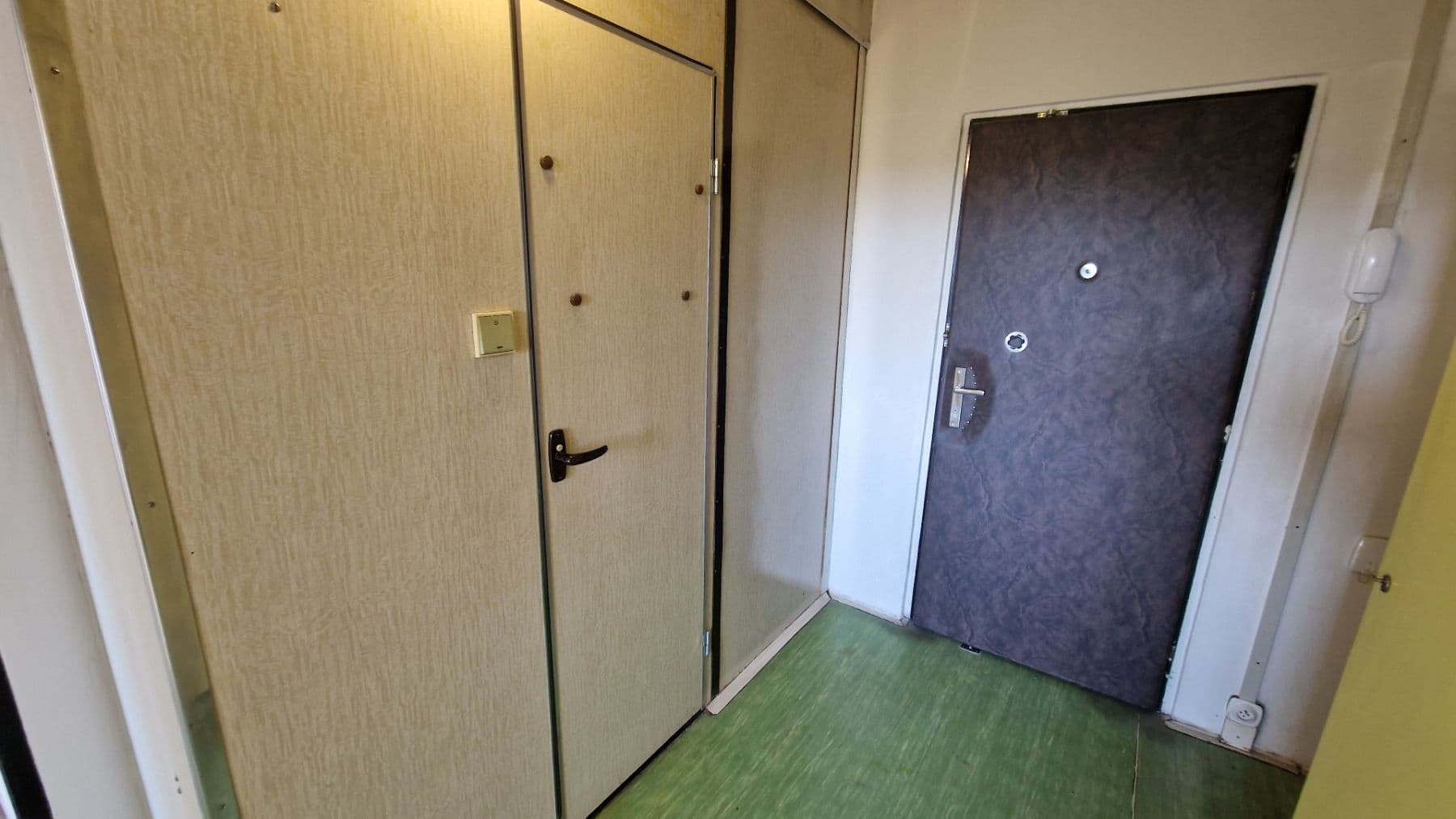 Prodej bytu 2+kk 40 m², Novoborská, Praha, Praha Prodej bytu 2+kk 40 m², Novoborská, Praha, Praha