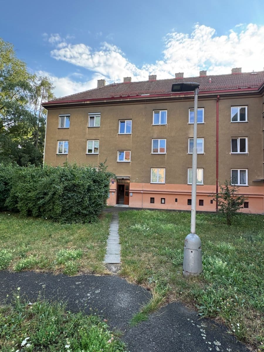 Pronájem bytu 1+1 35 m², Pakoměřická, Praha, Praha Pronájem bytu 1+1 35 m², Pakoměřická, Praha, Praha