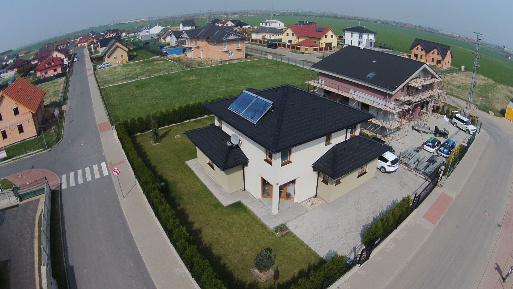 Pronájem domu 190 m², pozemek 680 m², U Váhy, Šestajovice, Středočeský kraj Pronájem domu 190 m², pozemek 680 m², U Váhy, Šestajovice, Středočeský kraj