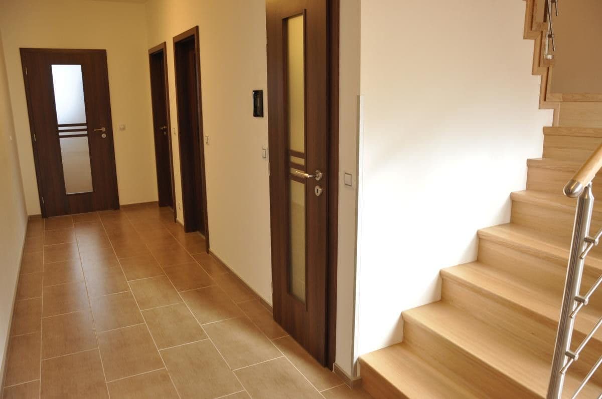 Pronájem domu 190 m², pozemek 680 m², U Váhy, Šestajovice, Středočeský kraj Pronájem domu 190 m², pozemek 680 m², U Váhy, Šestajovice, Středočeský kraj