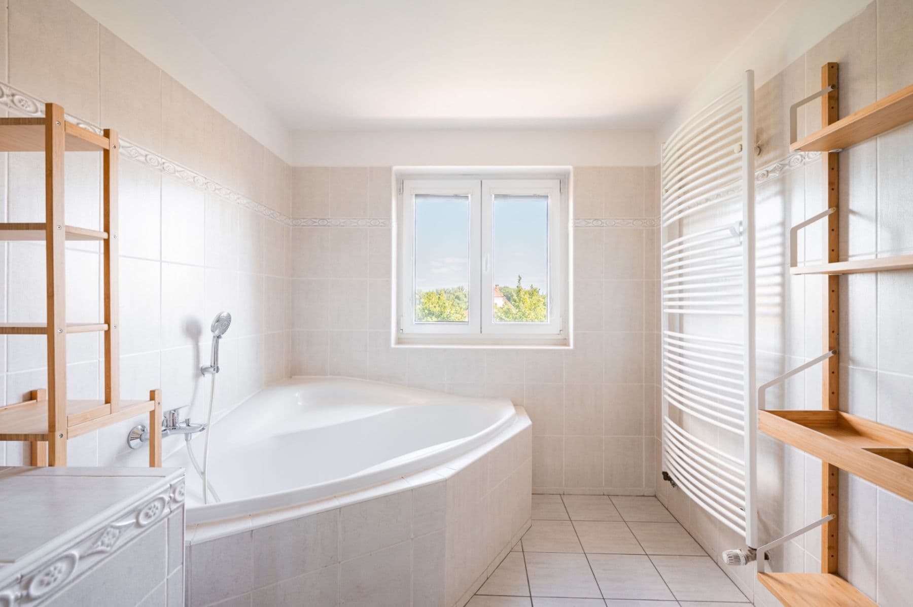 Prodej bytu 3+kk 95 m², Českobrodská, Praha, Praha Prodej bytu 3+kk 95 m², Českobrodská, Praha, Praha