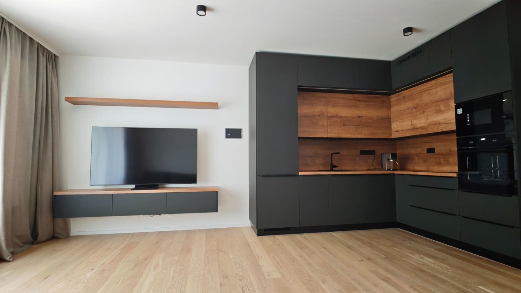 Pronájem bytu 2+kk 60 m², Hábova, Praha, Praha Pronájem bytu 2+kk 60 m², Hábova, Praha, Praha