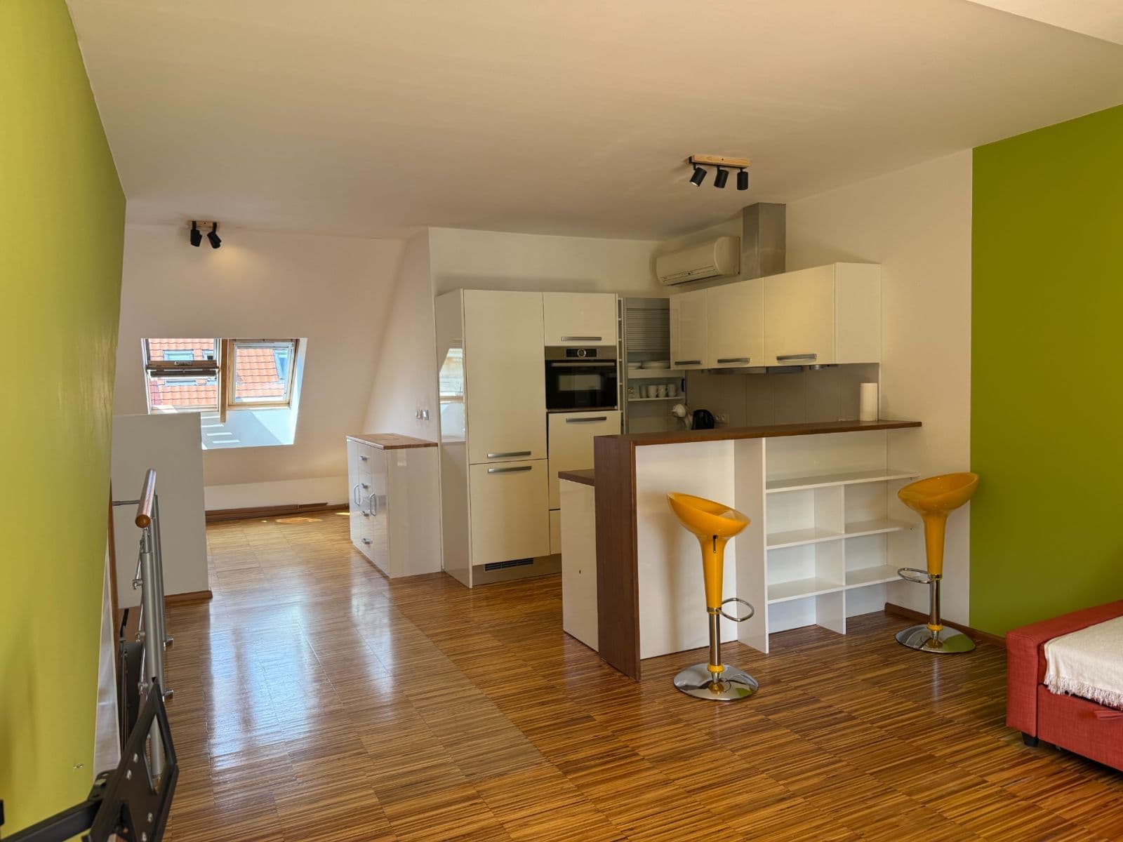 Pronájem bytu 2+kk 62 m², Bořivojova, Praha, Praha Pronájem bytu 2+kk 62 m², Bořivojova, Praha, Praha