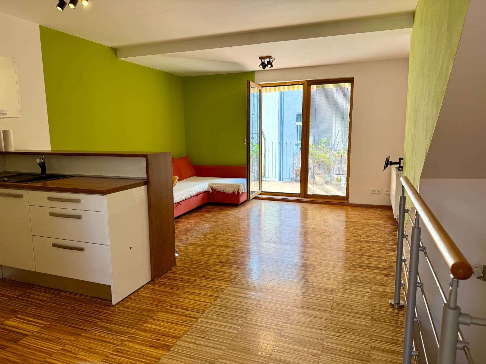 Pronájem bytu 2+kk 62 m², Bořivojova, Praha, Praha Pronájem bytu 2+kk 62 m², Bořivojova, Praha, Praha