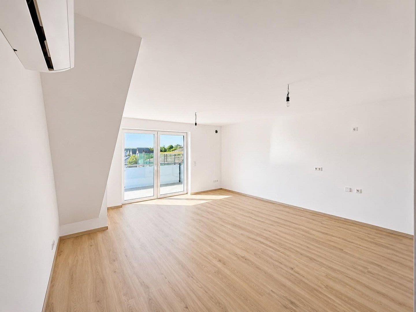 Pronájem bytu 3+1 73 m², Feldstraße 5, Ahlen, Severní Porýní-Vestfálsko Pronájem bytu 3+1 73 m², Feldstraße 5, Ahlen, Severní Porýní-Vestfálsko