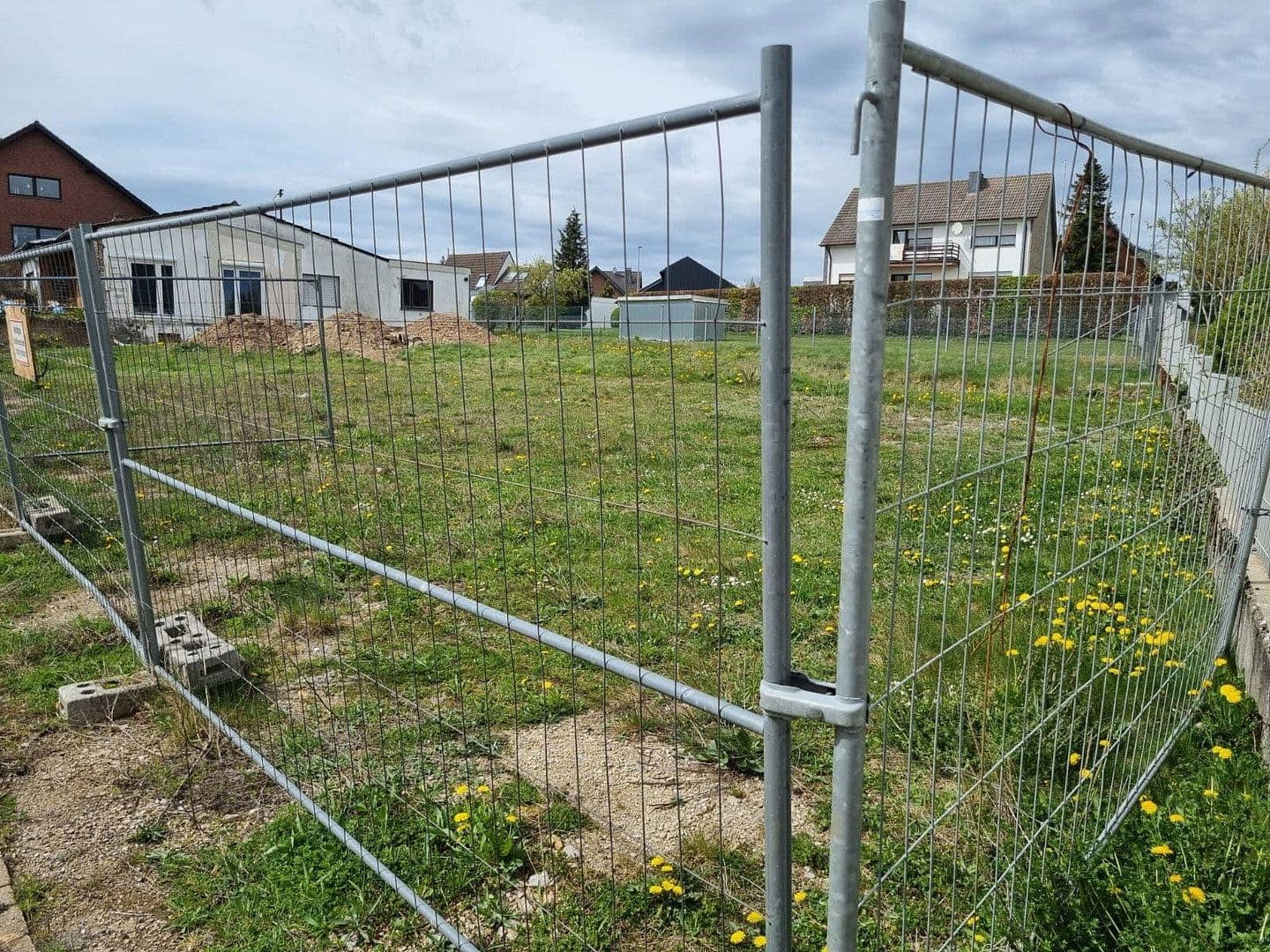 Prodej pozemku 713 m², Hürtgenwald, Severní Porýní-Vestfálsko Prodej pozemku 713 m², Hürtgenwald, Severní Porýní-Vestfálsko