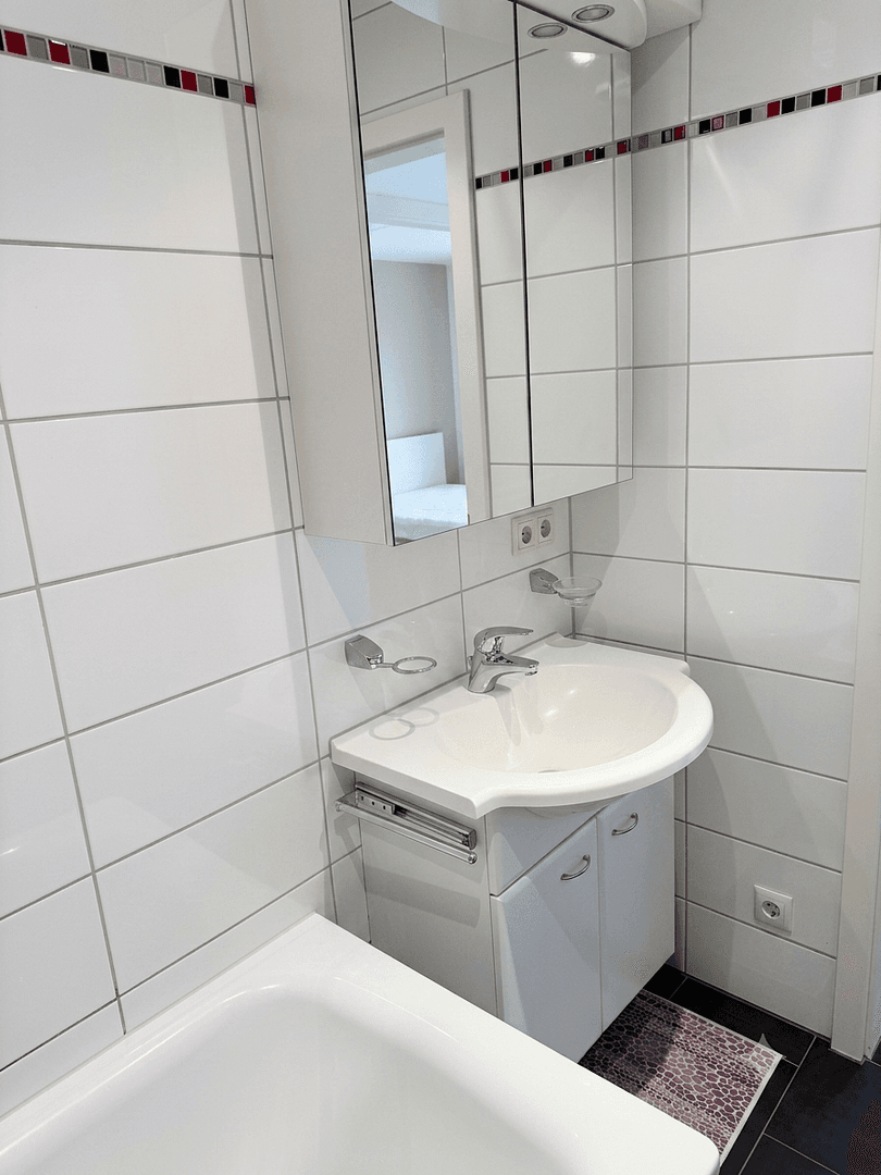 Pronájem bytu 2+1 56 m², Blumenheckstraße 22, Pforzheim, Bádensko-Württembersko Pronájem bytu 2+1 56 m², Blumenheckstraße 22, Pforzheim, Bádensko-Württembersko