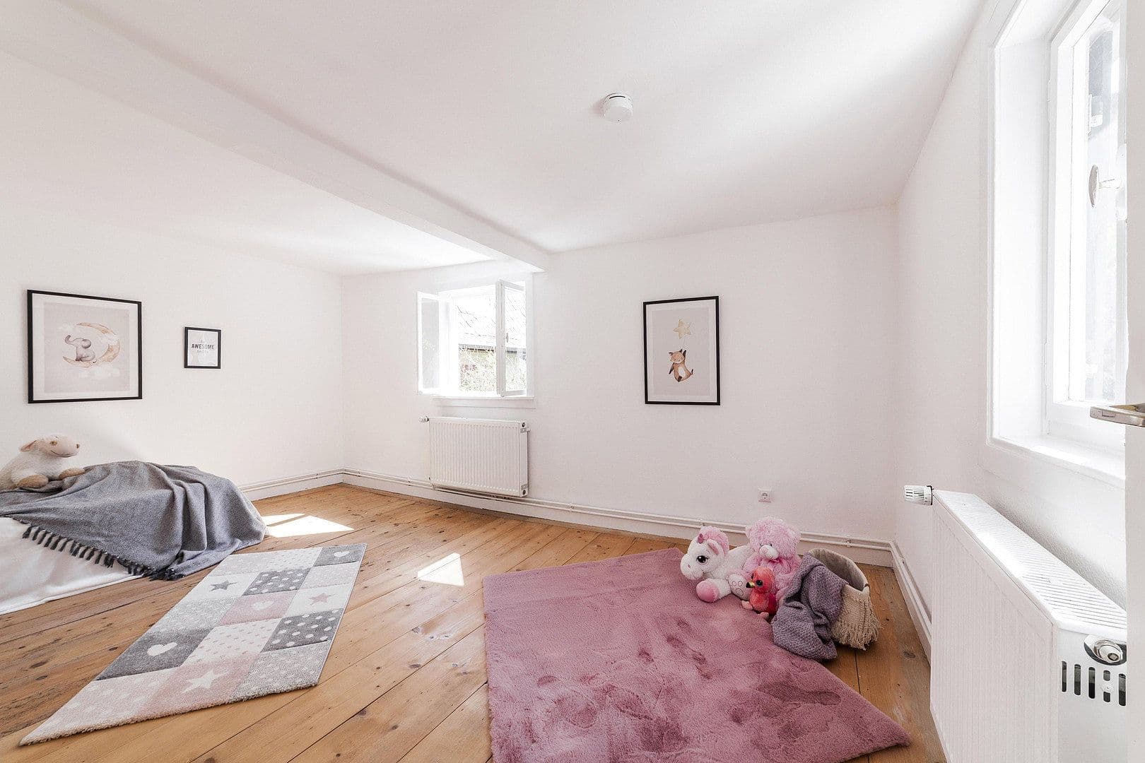 Prodej domu 115 m², pozemek 357 m², Frankfurt, Hessen Prodej domu 115 m², pozemek 357 m², Frankfurt, Hessen