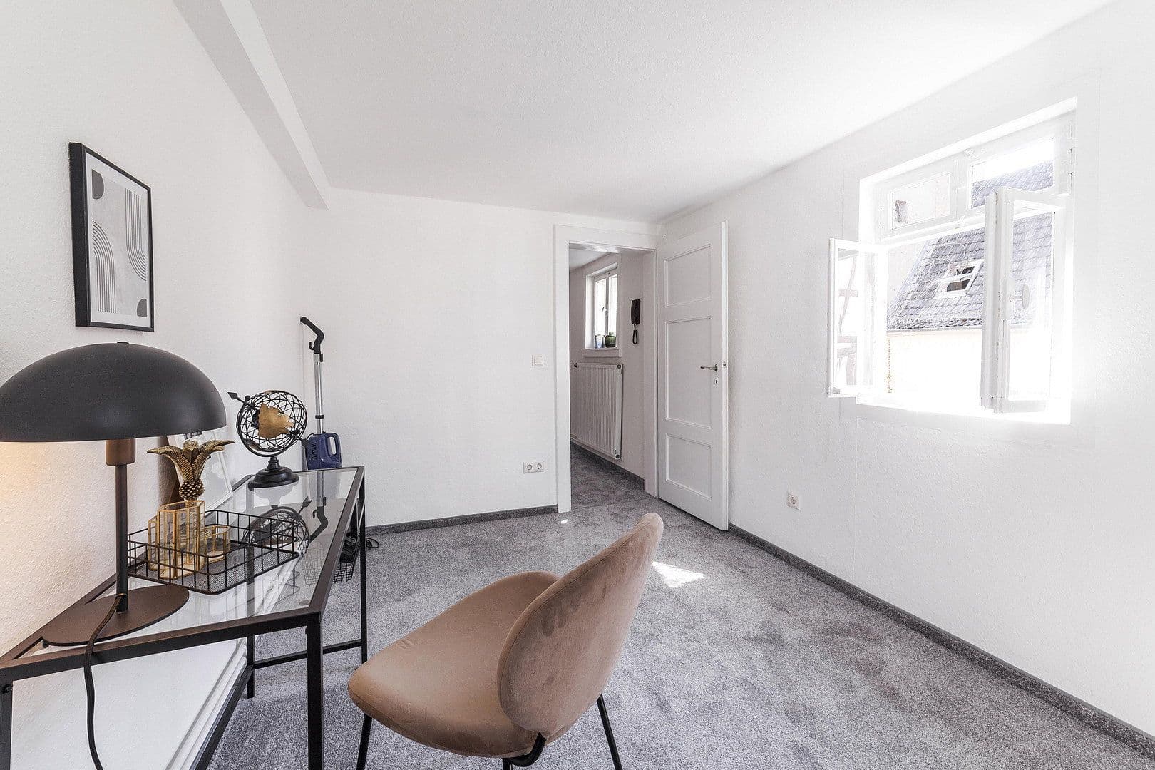 Prodej domu 115 m², pozemek 357 m², Frankfurt, Hessen Prodej domu 115 m², pozemek 357 m², Frankfurt, Hessen
