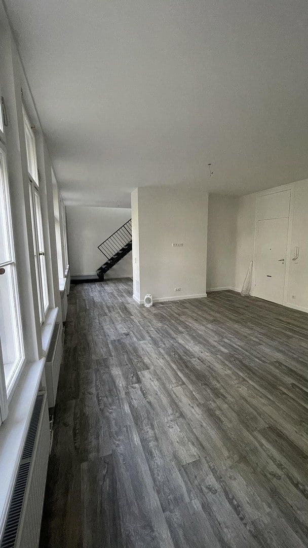 Pronájem bytu 3+1 111 m², Räuschstr. 12, Berlin, Berlín Pronájem bytu 3+1 111 m², Räuschstr. 12, Berlin, Berlín