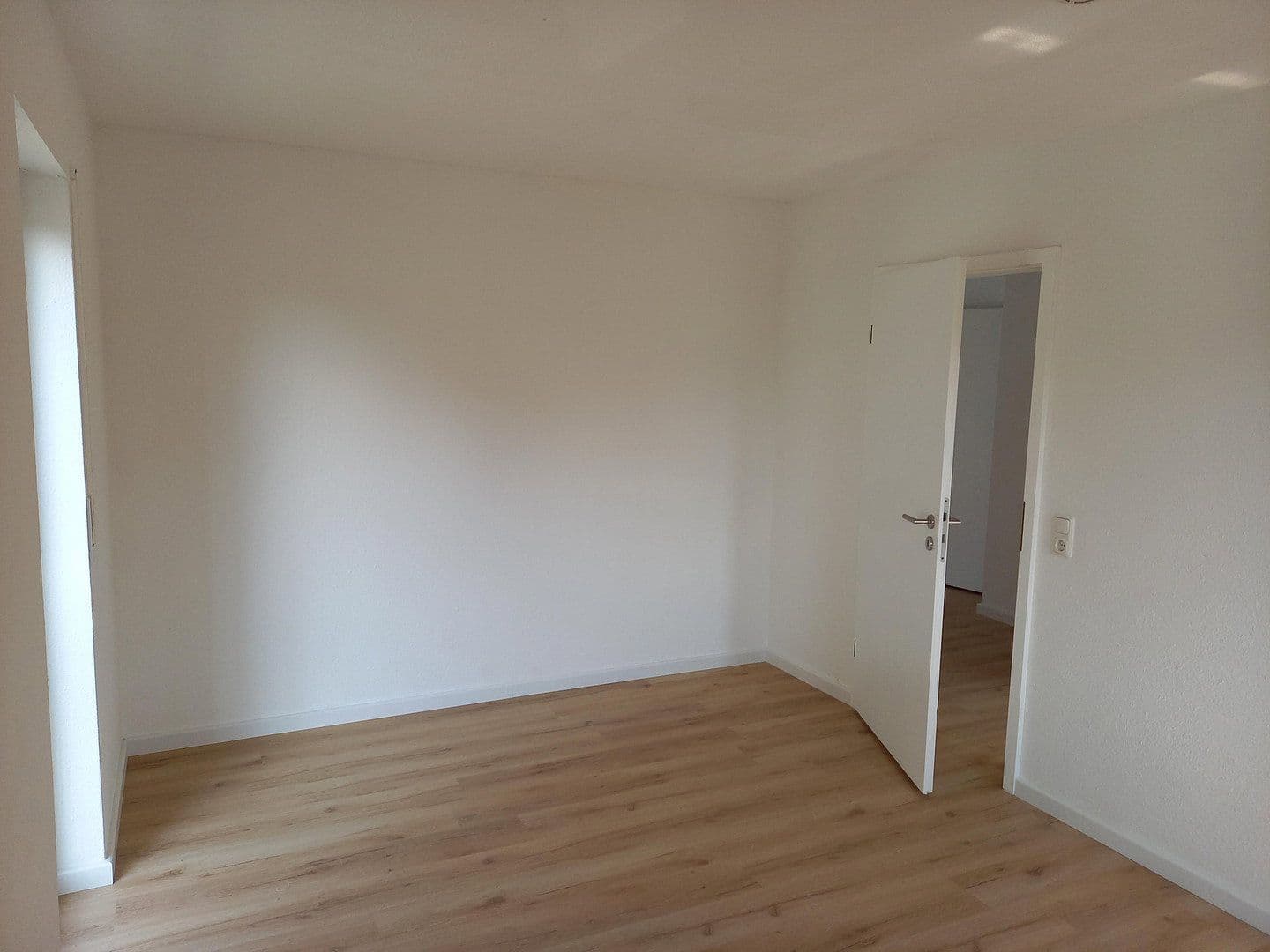 Prodej bytu 2+1 70 m², Freiburg Tiengen, Bádensko-Württembersko Prodej bytu 2+1 70 m², Freiburg Tiengen, Bádensko-Württembersko