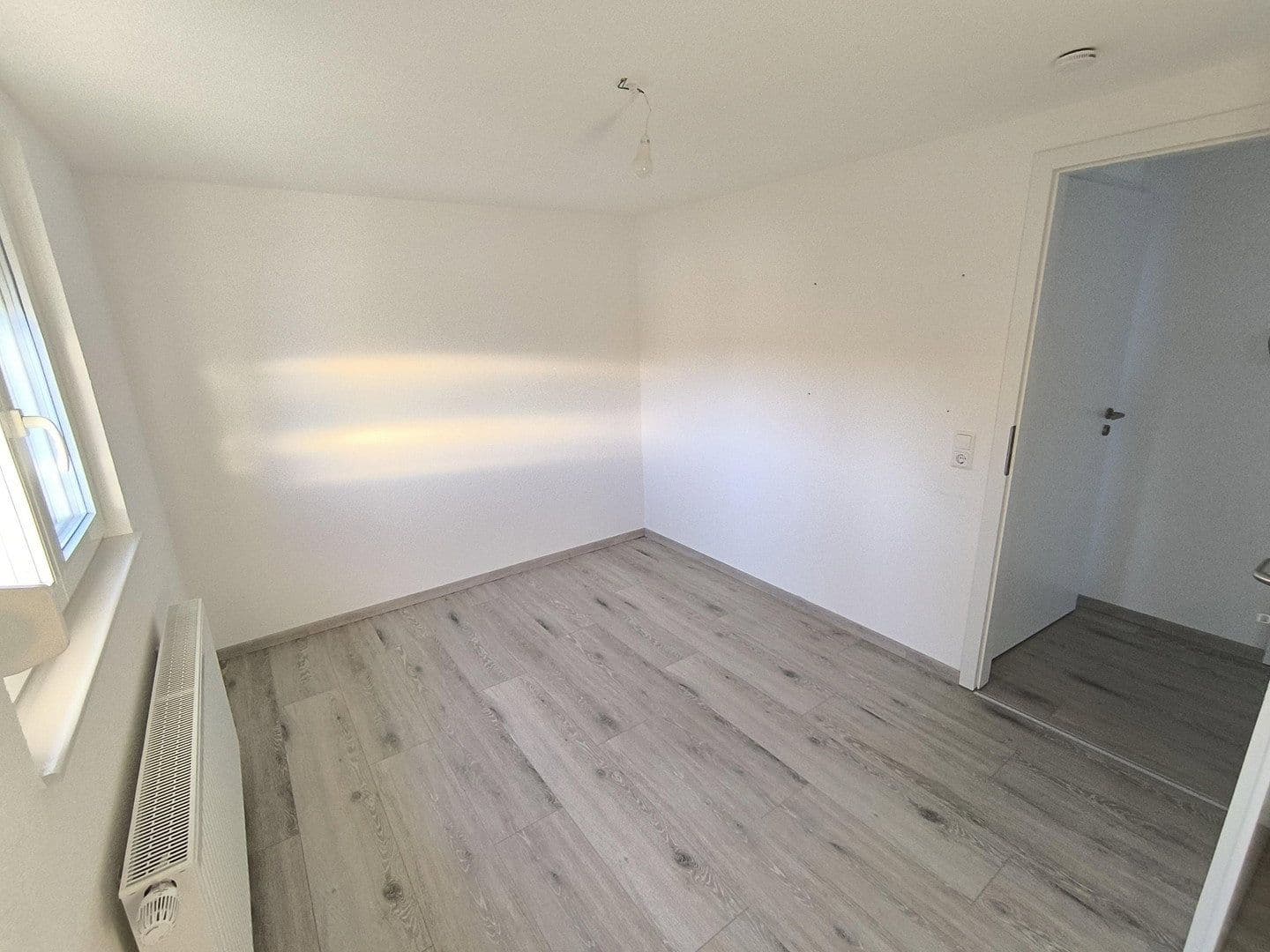 Pronájem bytu 2+1 65 m², Göppingen, Bádensko-Württembersko Pronájem bytu 2+1 65 m², Göppingen, Bádensko-Württembersko