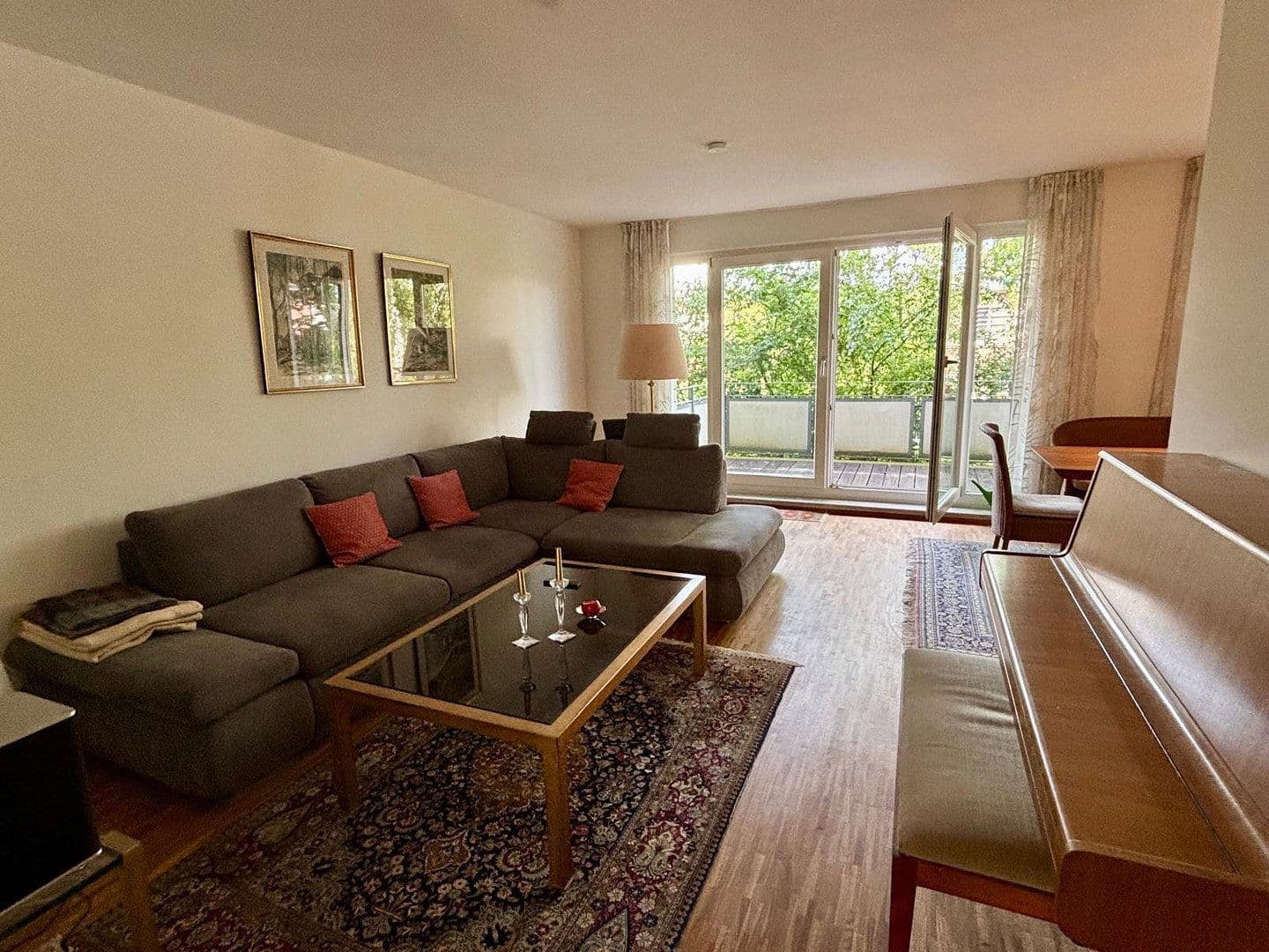 Prodej bytu 3+1 97 m², Arnheimer Str. 144a, Düsseldorf, Severní Porýní-Vestfálsko Prodej bytu 3+1 97 m², Arnheimer Str. 144a, Düsseldorf, Severní Porýní-Vestfálsko