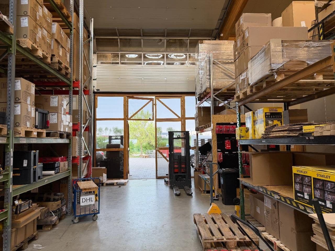 Pronájem nebytového prostoru 475 m², Altomünster, Bavorsko Pronájem nebytového prostoru 475 m², Altomünster, Bavorsko