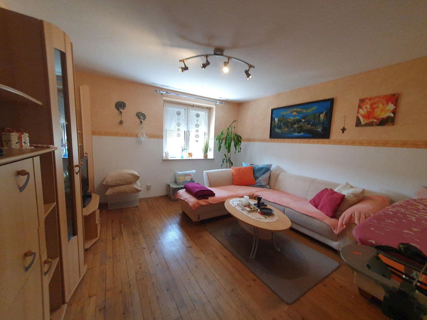 Pronájem bytu 2+1 49 m², Ulrichstr. 10, Vöhringen, Bavorsko Pronájem bytu 2+1 49 m², Ulrichstr. 10, Vöhringen, Bavorsko