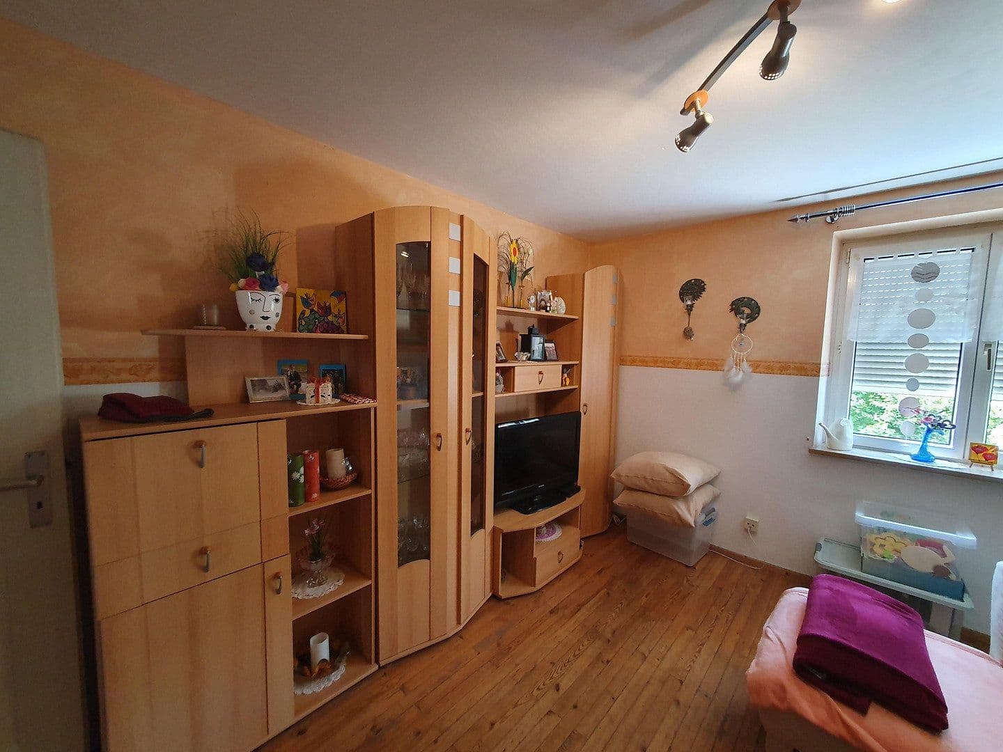 Pronájem bytu 2+1 49 m², Ulrichstr. 10, Vöhringen, Bavorsko Pronájem bytu 2+1 49 m², Ulrichstr. 10, Vöhringen, Bavorsko