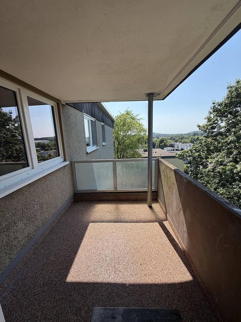 Pronájem bytu 2+1 68 m², Danziger Str. 11, Wülfrath, Bavorsko Pronájem bytu 2+1 68 m², Danziger Str. 11, Wülfrath, Bavorsko