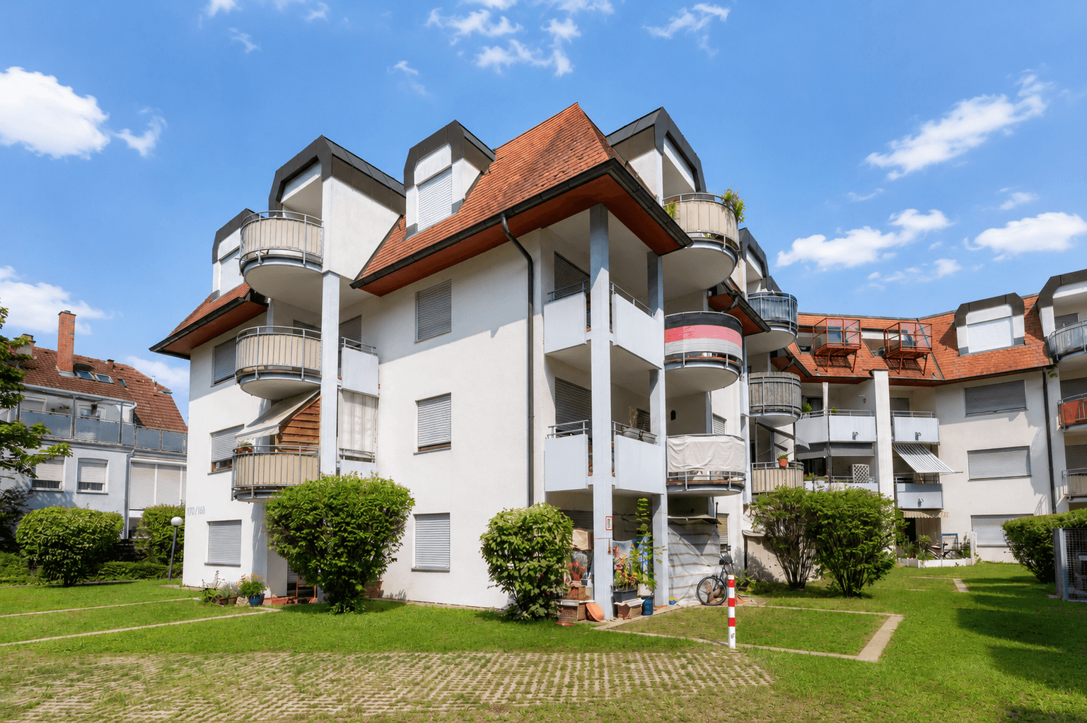 Pronájem bytu 3+1 69 m², Werderstraße 168, Heilbronn, Bádensko-Württembersko Pronájem bytu 3+1 69 m², Werderstraße 168, Heilbronn, Bádensko-Württembersko