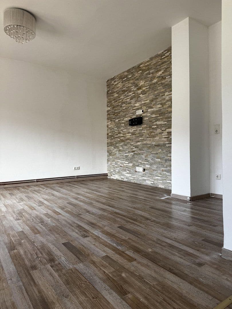 Prodej bytu 3+kk 115 m², Klamannstraße 8a, Berlin, Berlín Prodej bytu 3+kk 115 m², Klamannstraße 8a, Berlin, Berlín